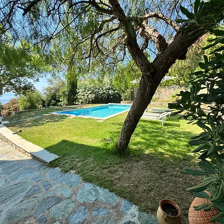 Propriete De Prestige Avec Piscine Et Vue Mer, Erbalunga Cap Corse * Brando