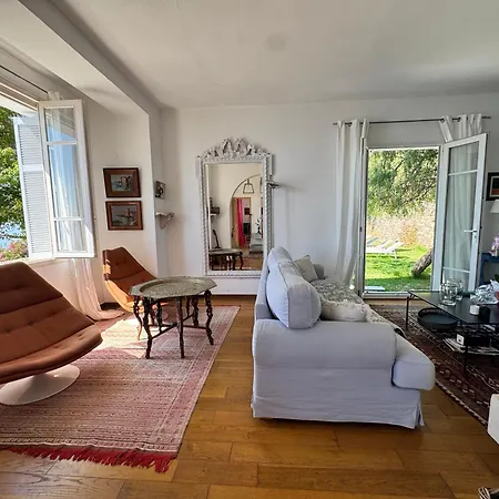 Propriete De Prestige Avec Piscine Et Vue Mer, Erbalunga Cap Corse Brando