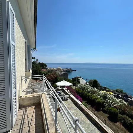 Villa Propriete De Prestige Avec Piscine Et Vue Mer, Erbalunga Cap Corse *